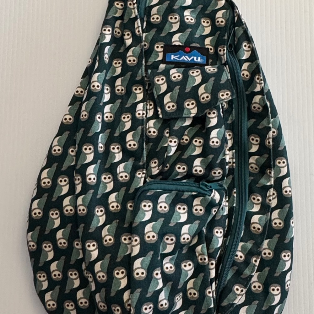 KAVU Rope Sling Backback -- Owl Pattern -- New w/out tags